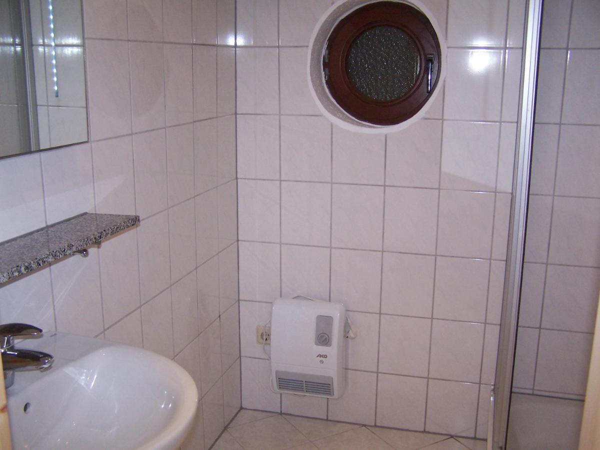 ungers-welt Mona Appartement Ostseebad Nienhagen Buitenkant foto